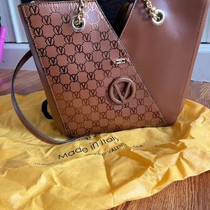 Valentino Should Bag